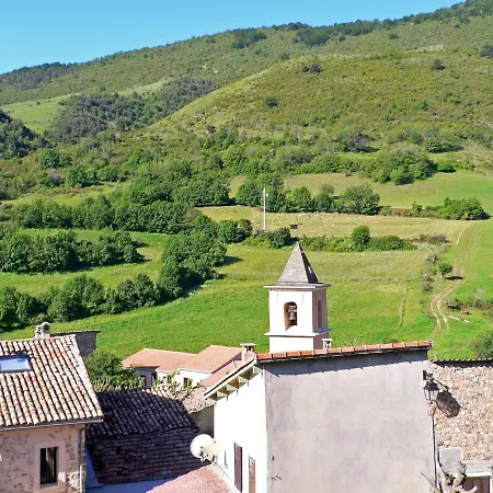 Holiday home Les Hauts D'entrages *